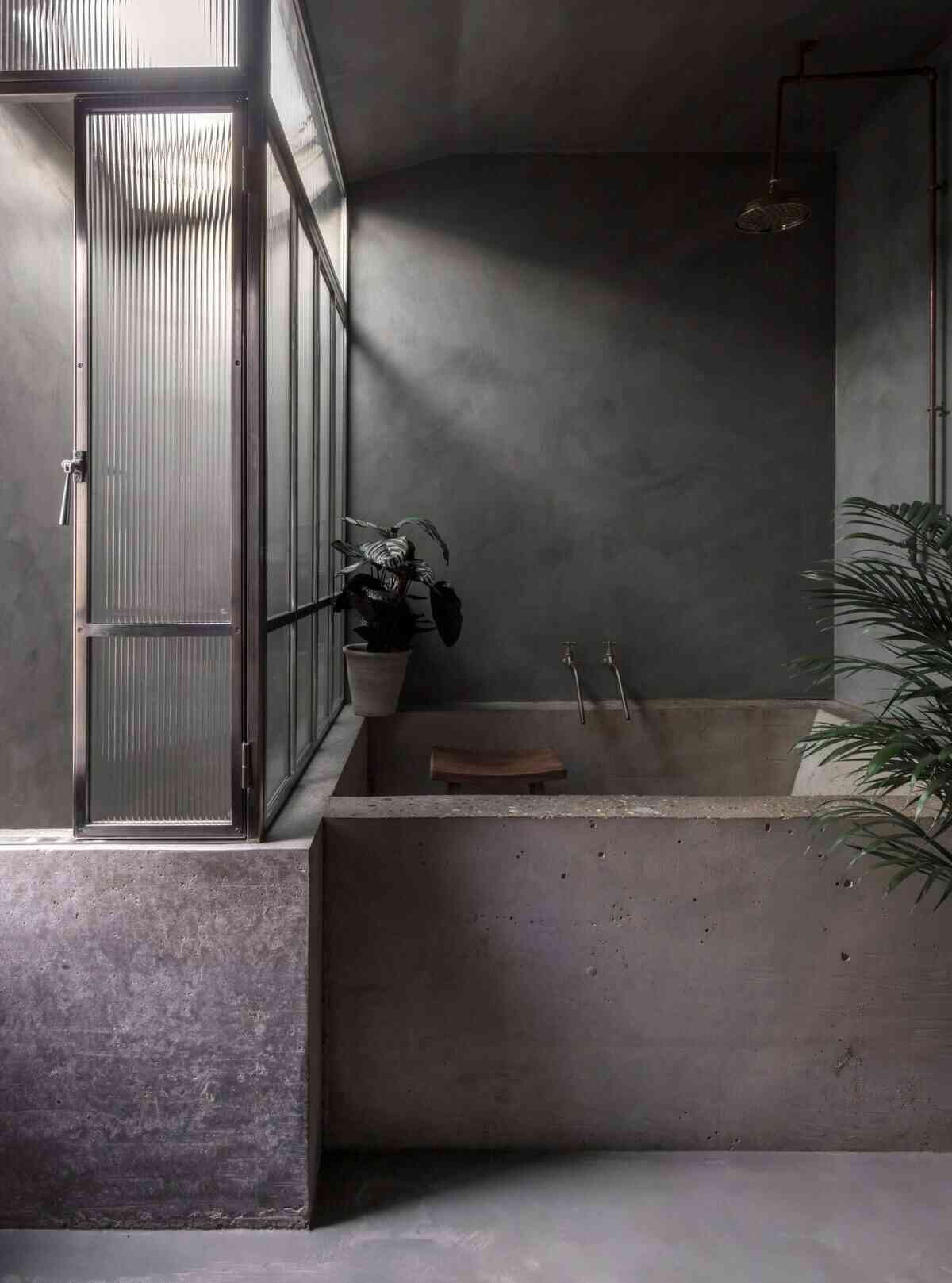 10 thiết kế phòng tắm cho người thích màu trầm (6)