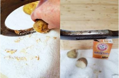 Bạn có biết khoai tây giúp đánh bật các vết rỉ sét ở chảo gang và các công cụ khác trong bếp