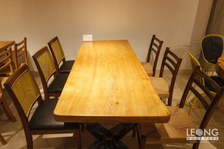 Bộ bàn ăn gỗ tự nhiên