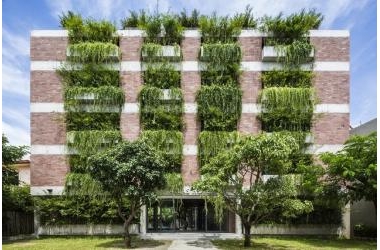 Những tòa nhà “phủ kín” cây xanh ấn tượng thế giới, Việt Nam cũng góp mặt