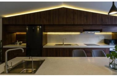 ZAKK & MB’S House Cải tạo mang ánh sáng tự nhiên vào nhà