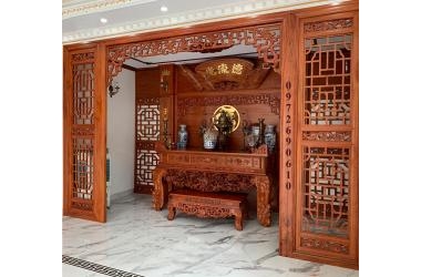 Tối Ưu Hóa Không Gian Với Vách Gỗ Ngăn Phòng Thờ Phú Hải